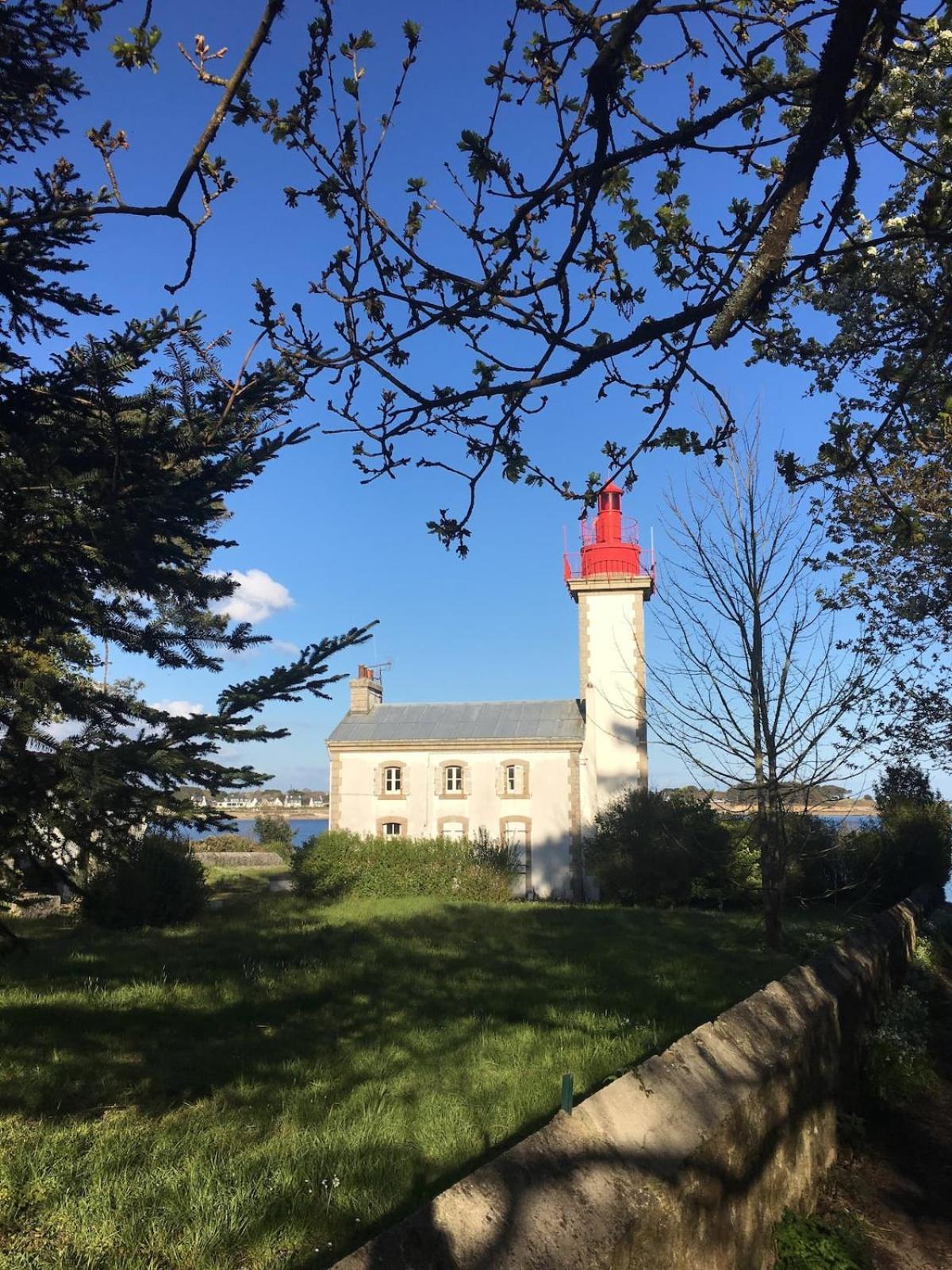 康布里特Embruns Et Sarrasin住宿加早餐旅馆 外观 照片